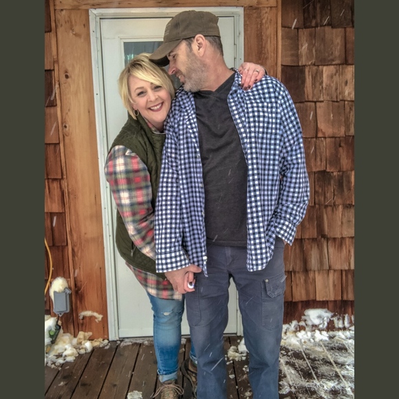 Vintage & modern treasures in home goods & clothes - Picture 1 of 9